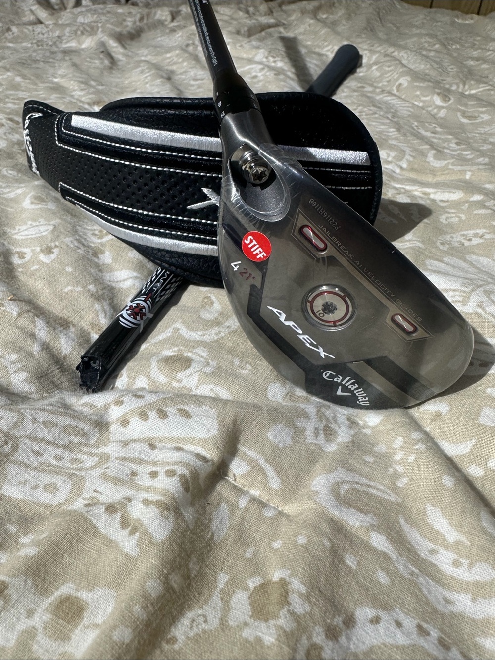 Callaway Apex 4 Hybrid - Picture 2 of 2
